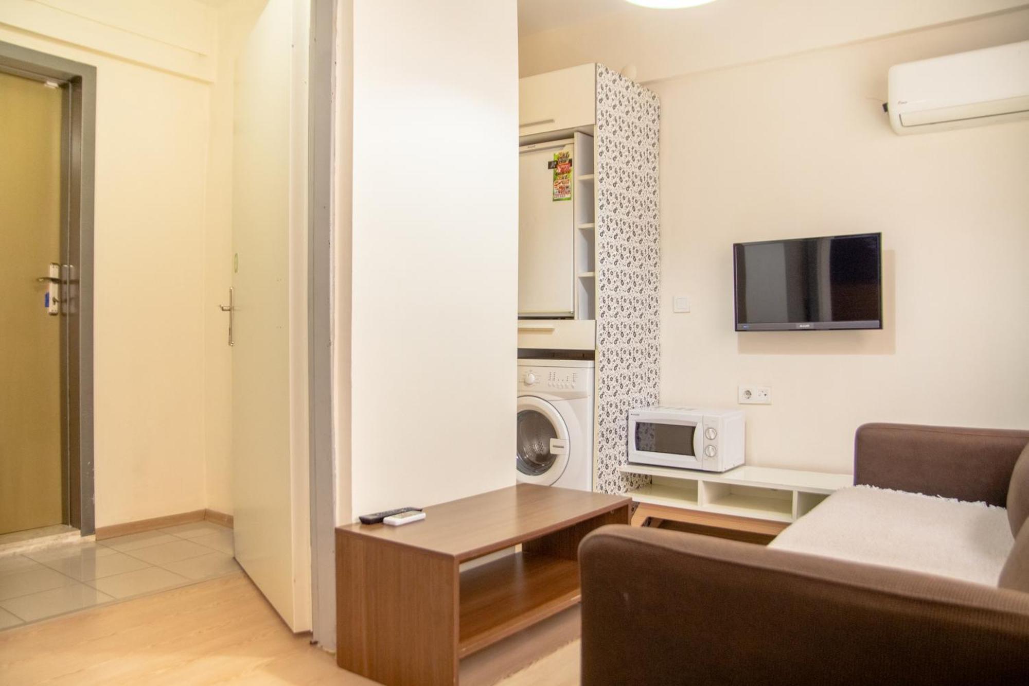 Fi Homes (Adults Only) Σμύρνη Εξωτερικό φωτογραφία